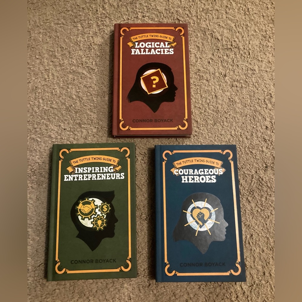 Tuttle Twins Guidebooks